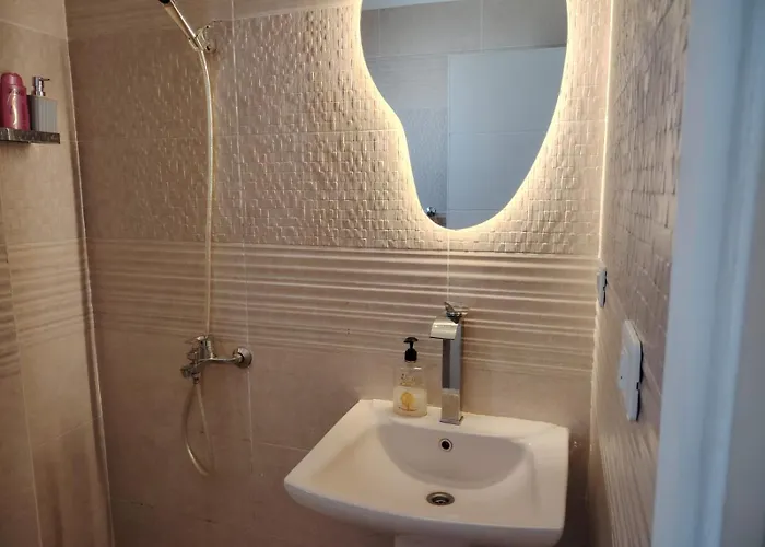 With Roof 2 Bedroom & 2 Bathroom عين السخنة