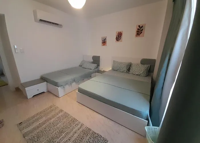 With Roof 2 Bedroom & 2 Bathroom عين السخنة